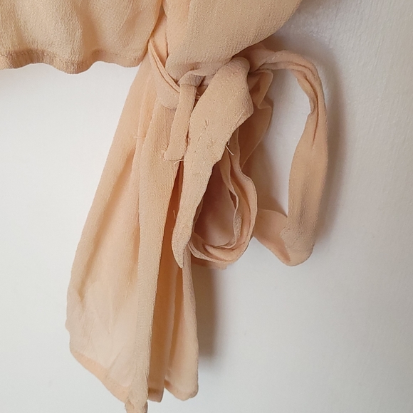 Vintage Urban Outfitters long-sleeved sheer peach ruffle blouse - Picture 9 of 12